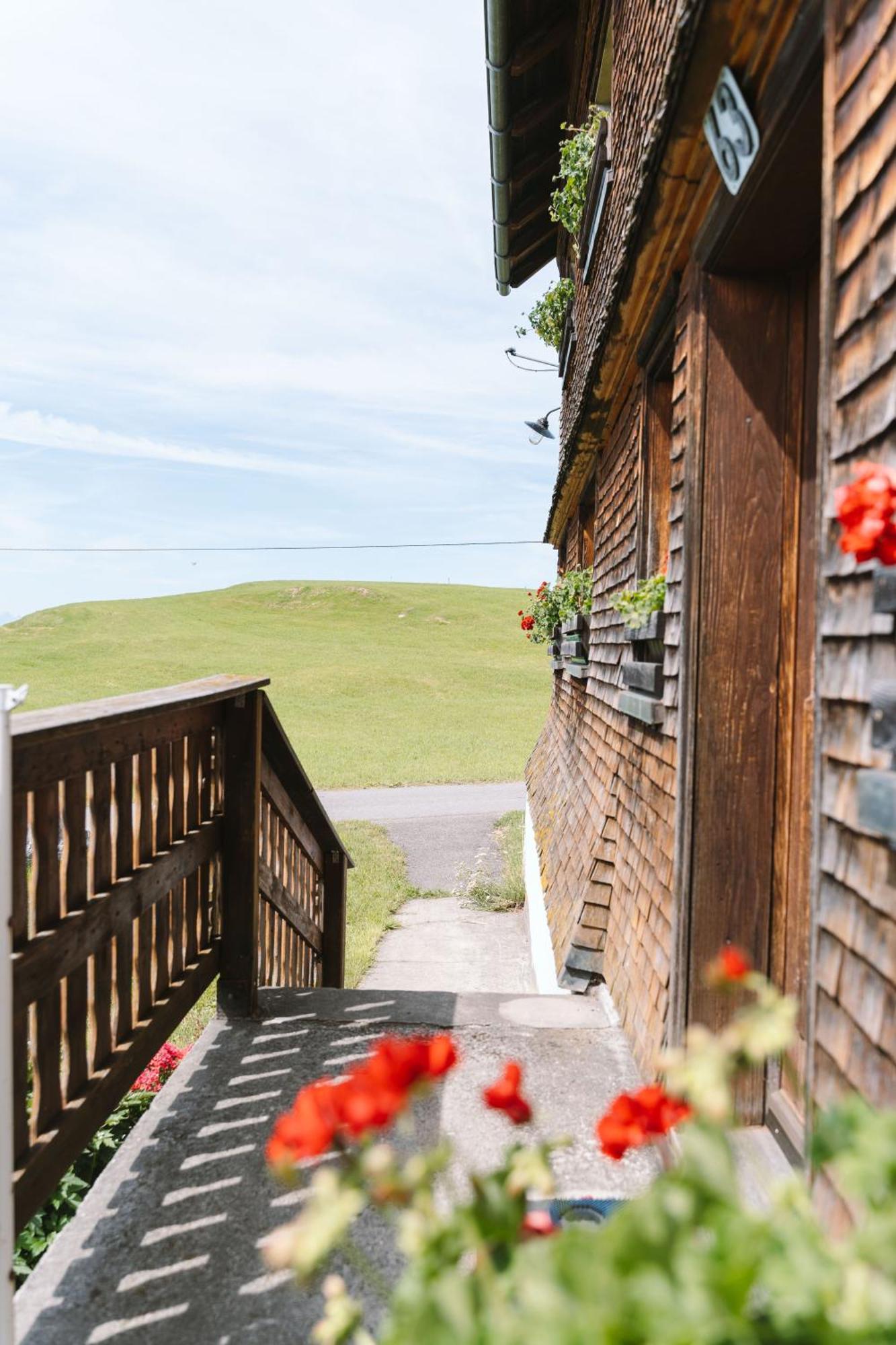 Haus Berchtold Am Huettersberg Villa Doren Exteriör bild